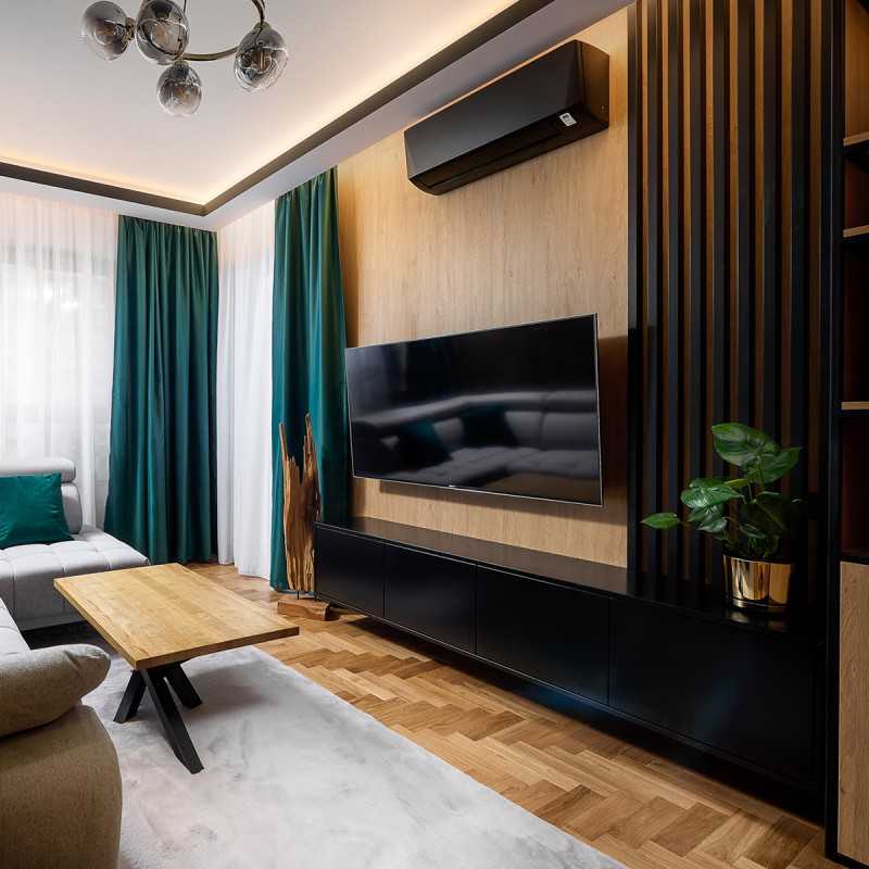 Lamele pe placă HDF - Negru mat